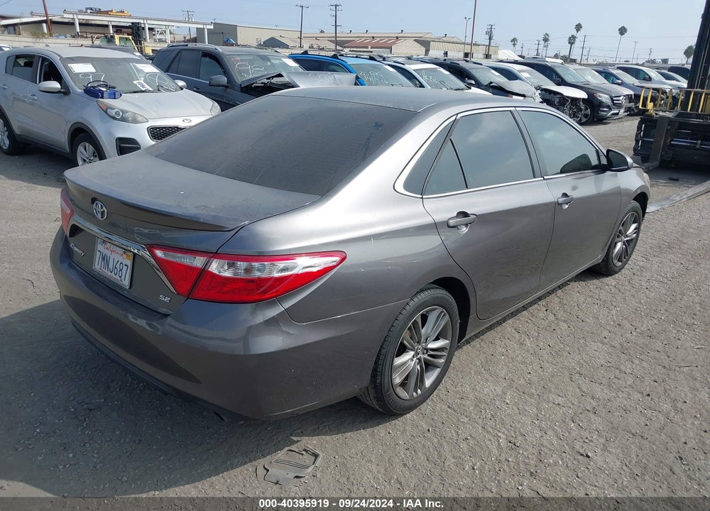 2015 TOYOTA CAMRY SE VIN: 4T1BF1FK2FU983024