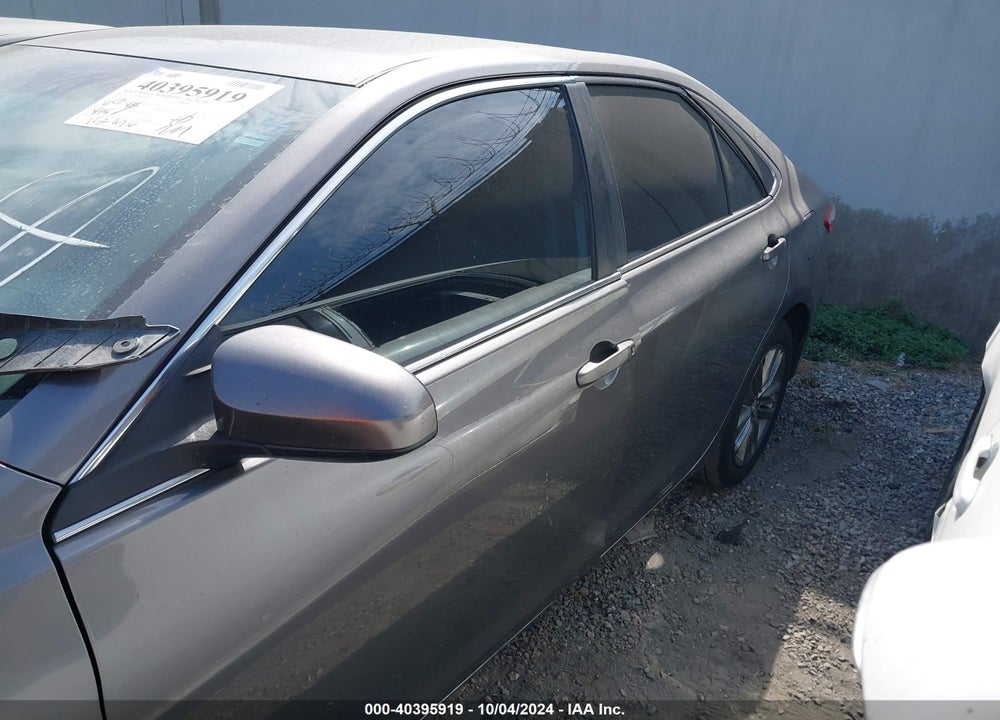 2015 TOYOTA CAMRY SE VIN: 4T1BF1FK2FU983024