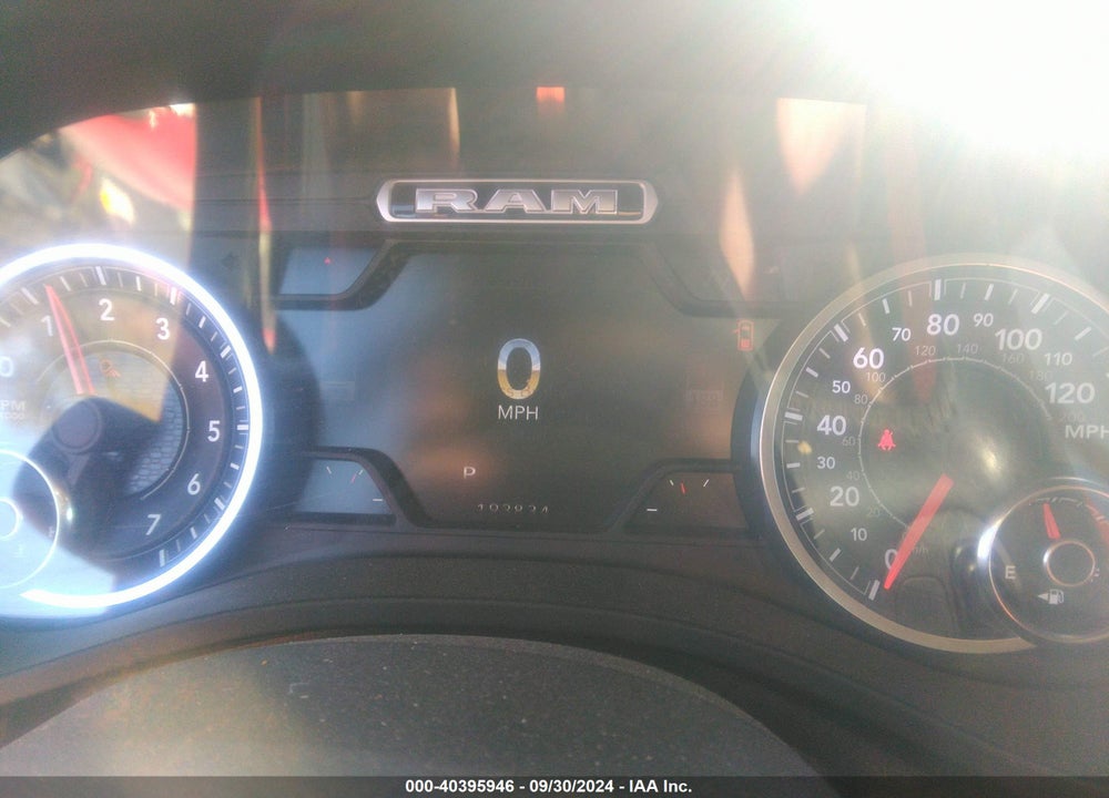 2019 RAM 1500 BIG HORN/LONE STAR 4X4 5'7 BOX VIN: 1C6SRFFT4KN523294