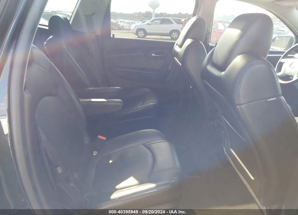 2009 CHEVROLET TRAVERSE LT VIN: 1GNER23DX9S175354