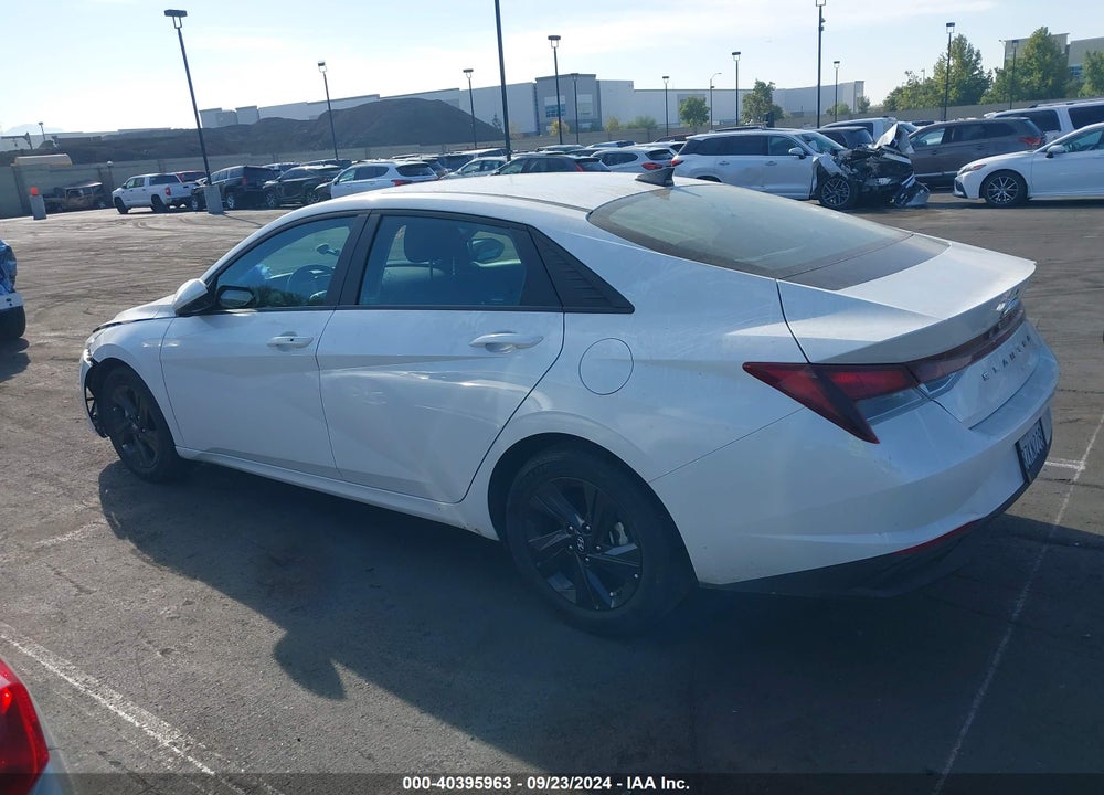 2022 HYUNDAI ELANTRA SEL VIN: 5NPLS4AG2NH068188