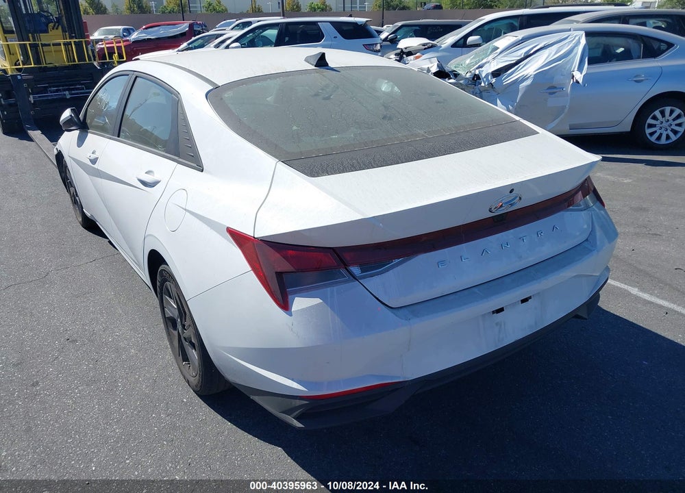 2022 HYUNDAI ELANTRA SEL VIN: 5NPLS4AG2NH068188