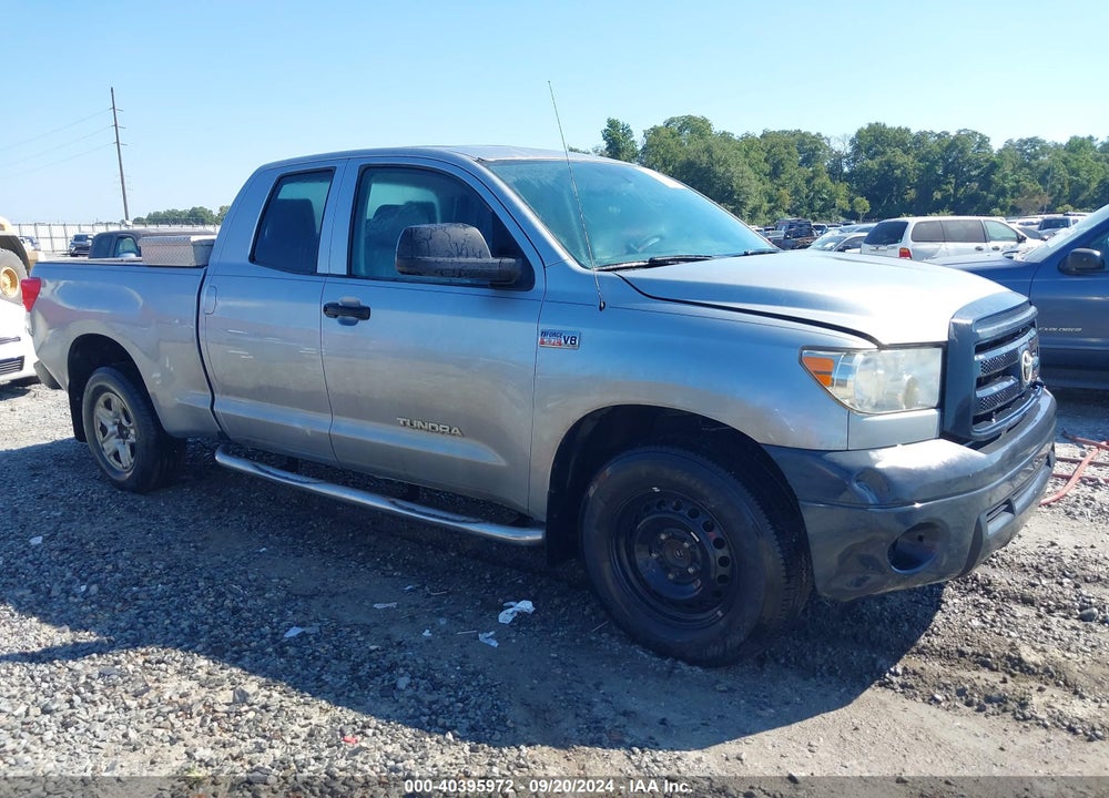 2011 TOYOTA TUNDRA GRADE 5.7L V8 VIN: 5TFRY5F15BX102966