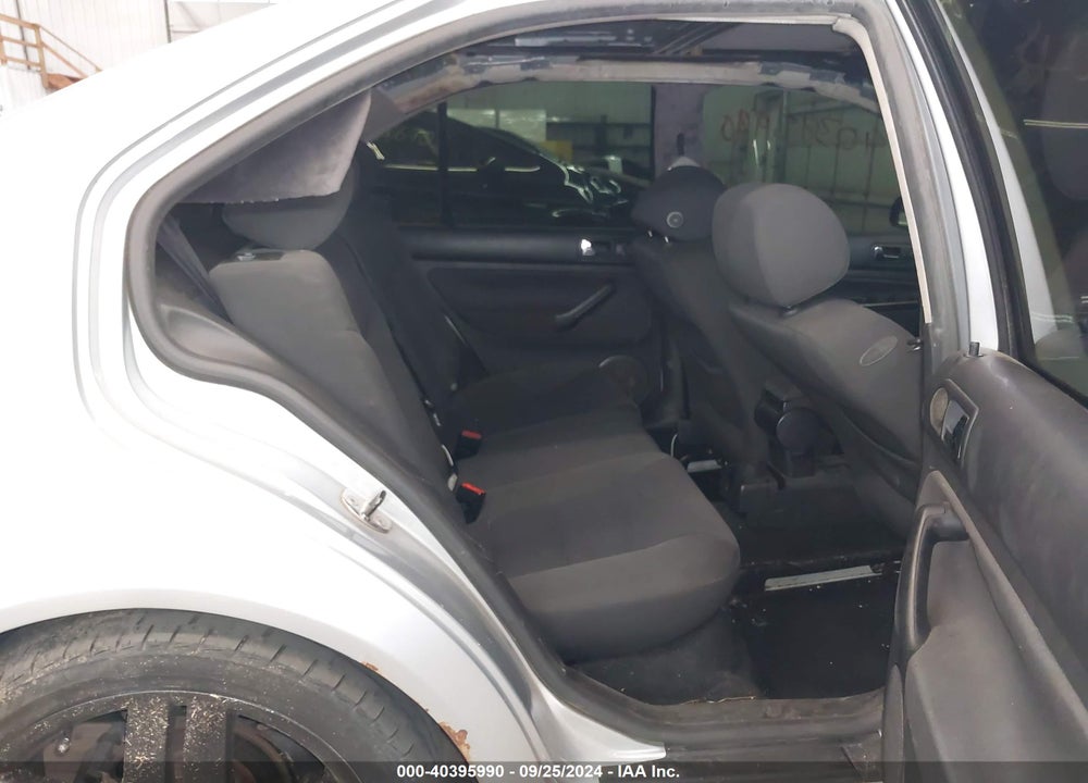 2004 VOLKSWAGEN JETTA GLS 1.8T VIN: 3VWSE69M94M095788