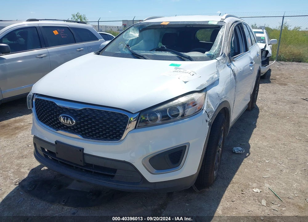 2017 KIA SORENTO 3.3L LX VIN: 5XYPGDA53HG216328