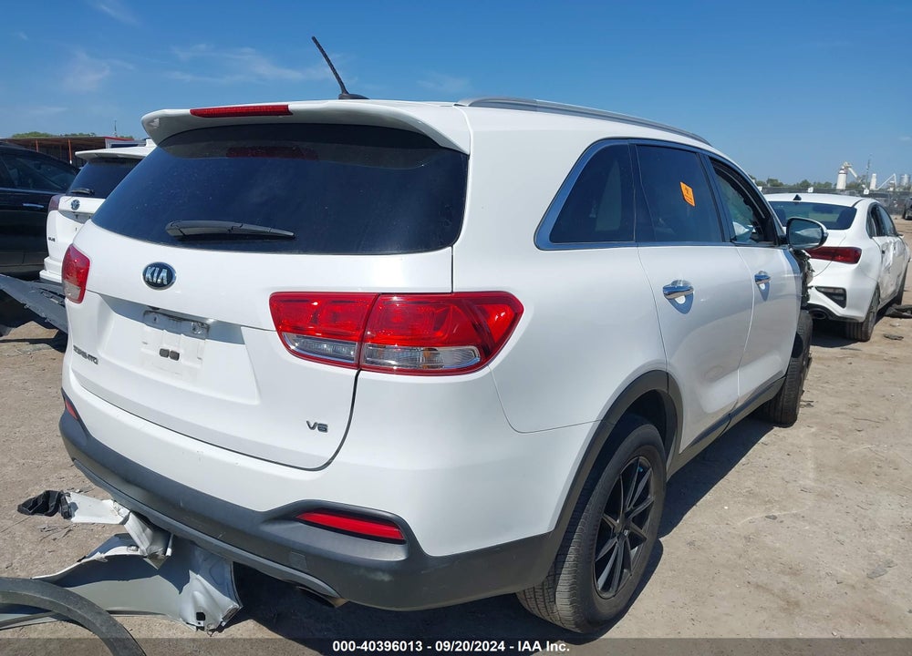 2017 KIA SORENTO 3.3L LX VIN: 5XYPGDA53HG216328