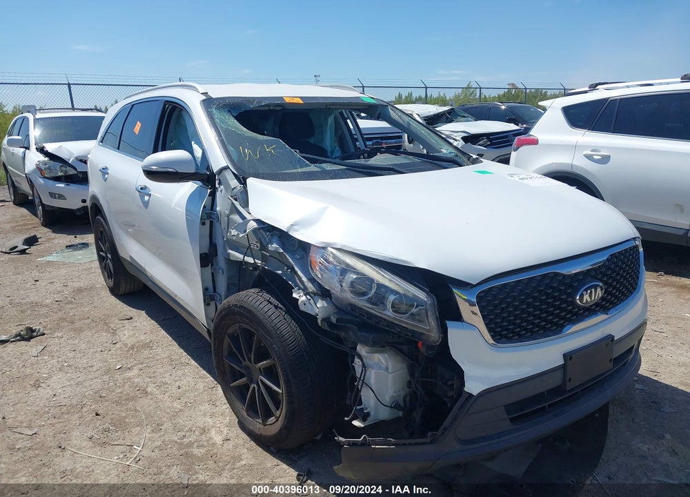 2017 KIA SORENTO 3.3L LX VIN: 5XYPGDA53HG216328