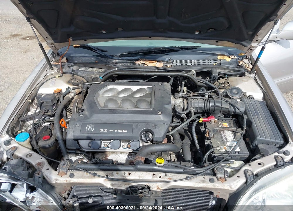 1999 ACURA TL 3.2 VIN: 19UUA5645XA032812