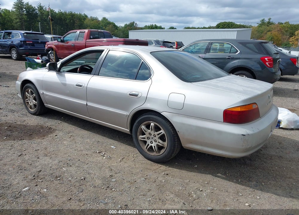 1999 ACURA TL 3.2 VIN: 19UUA5645XA032812