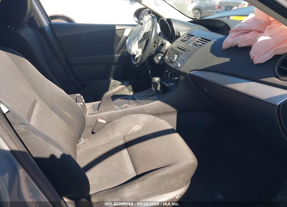 2013 MAZDA 3 I SPORT VIN: JM1BL1UP5D1782213
