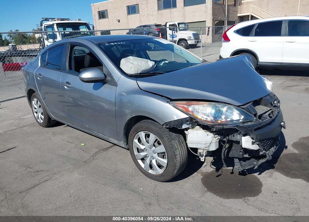 2013 MAZDA 3 I SPORT VIN: JM1BL1UP5D1782213