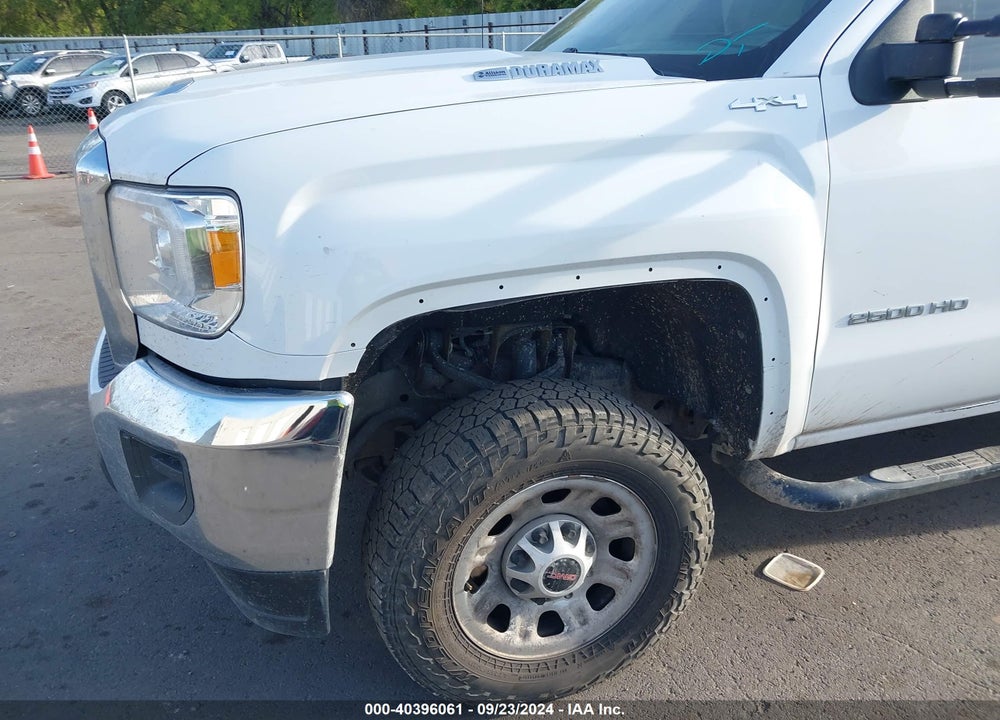 2018 GMC SIERRA 2500HD VIN: 1GT02REY1JZ215851
