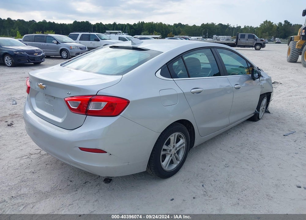 2018 CHEVROLET CRUZE VIN: 1G1BE5SM8J7161074