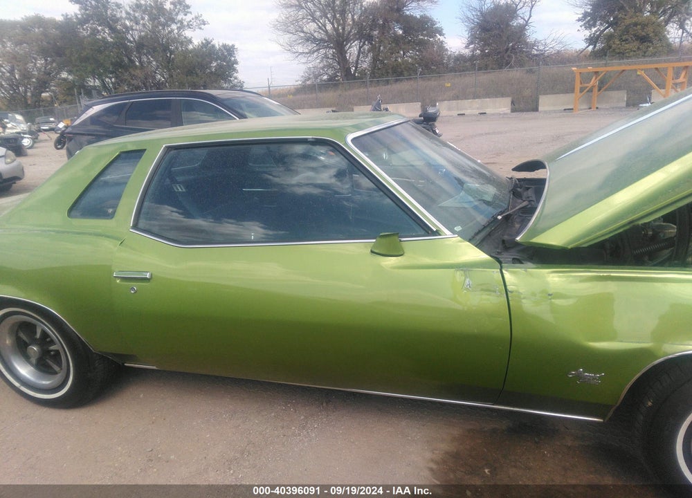 1976 PONTIAC GRAND PRIX VIN: 2J57M6P241810