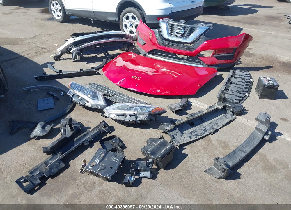 2017 NISSAN ROGUE SV VIN: JN8AT2MT6HW393236