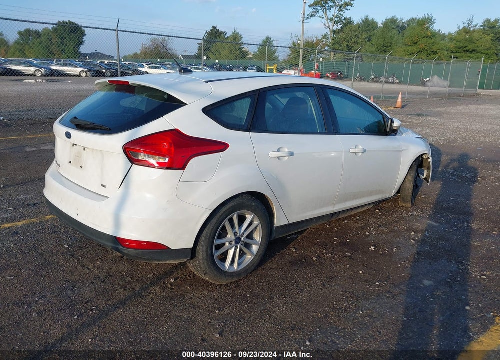 2017 FORD FOCUS SE VIN: 1FADP3K23HL296614