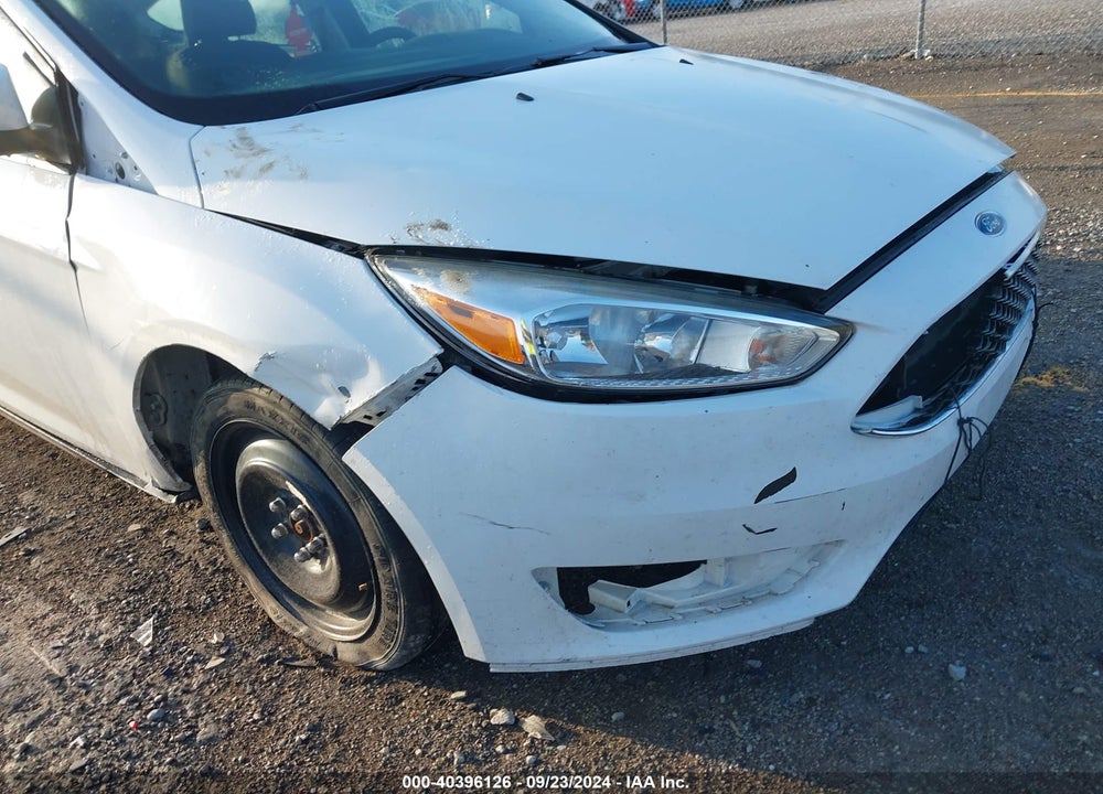 2017 FORD FOCUS SE VIN: 1FADP3K23HL296614