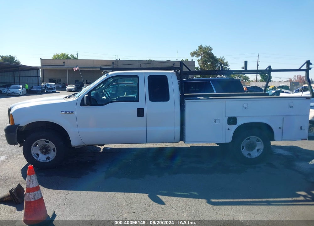 2006 FORD F-250 VIN: 1FDSX20516EC25272