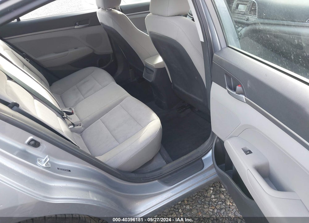 2017 HYUNDAI ELANTRA SE VIN: 5NPD74LF5HH126678