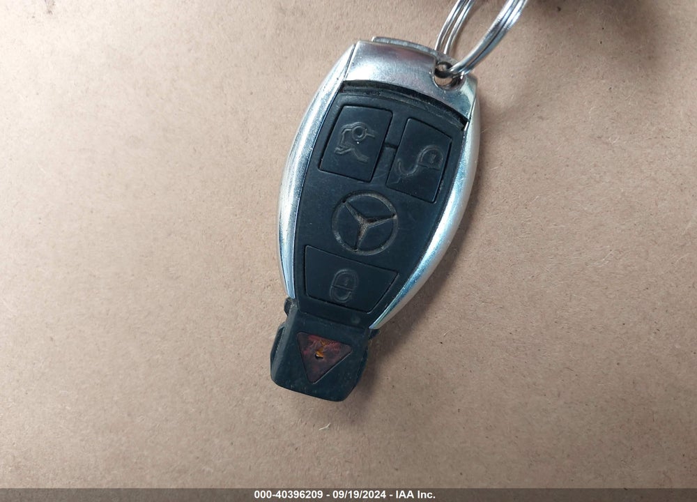 2008 MERCEDES-BENZ C 350 SPORT VIN: WDDGF56X18F060317