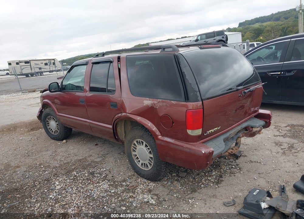 1998 GMC JIMMY SLS VIN: 1GKDT13WXW2517273