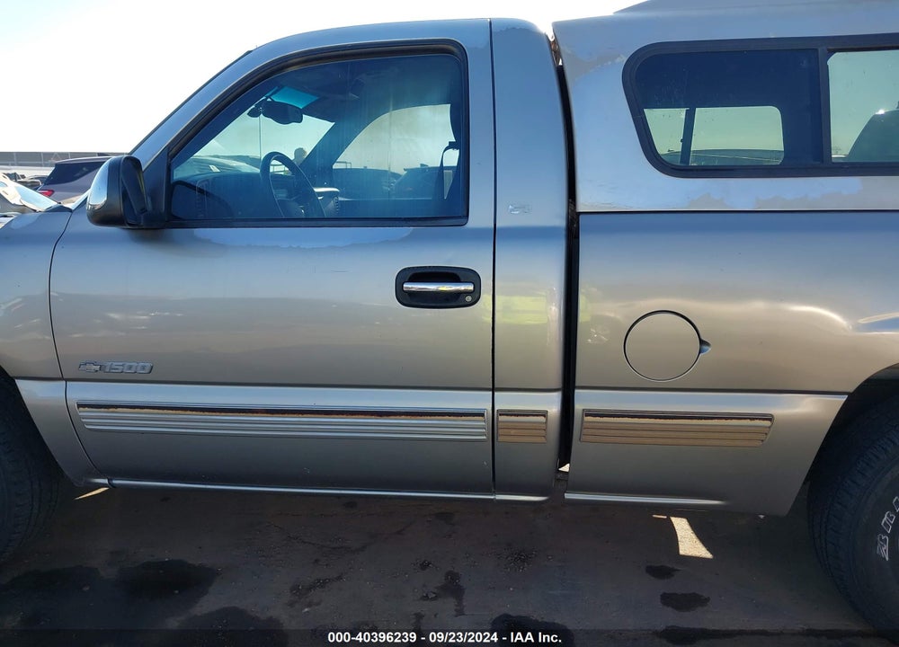 2001 CHEVROLET SILVERADO 1500 LS VIN: 1GCEC14V51Z197866