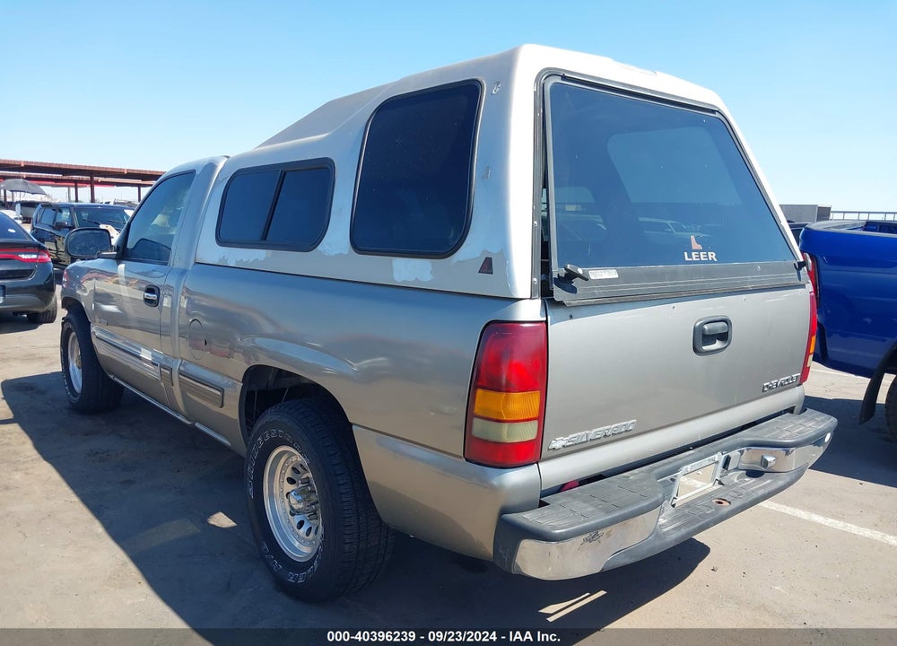 2001 CHEVROLET SILVERADO 1500 LS VIN: 1GCEC14V51Z197866