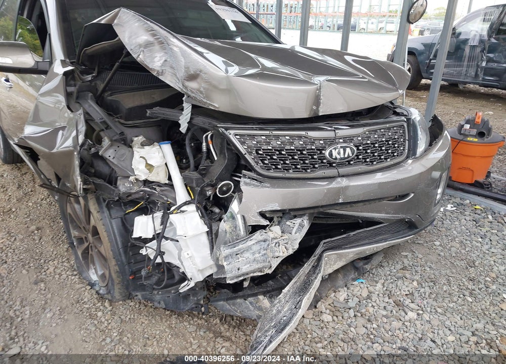 2015 KIA SORENTO SX V6 VIN: 5XYKWDA72FG627408