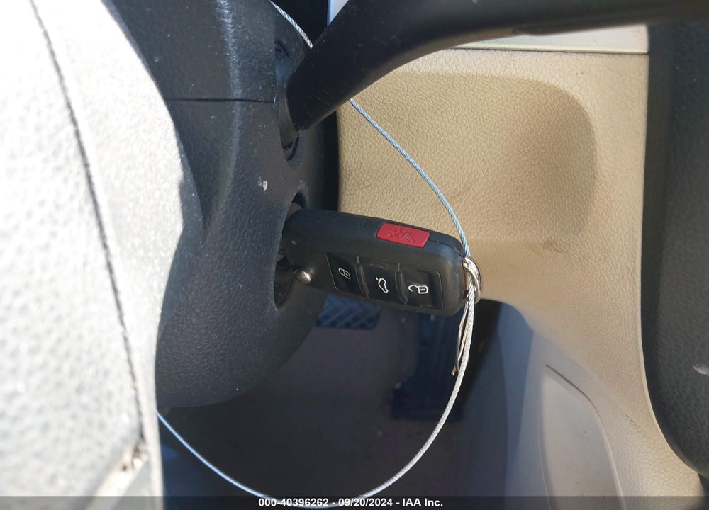 2012 VOLKSWAGEN EOS KOMFORT VIN: WVWBW7AH9CV001417