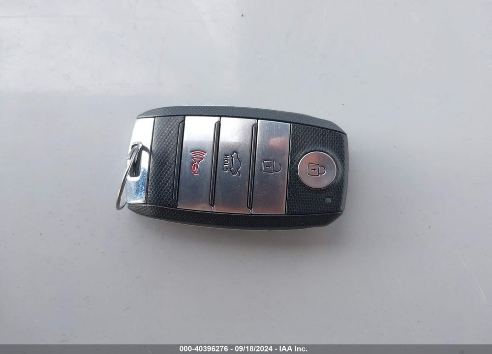 2019 KIA OPTIMA HYBRID EX VIN: KNAGU4LE1K5032637