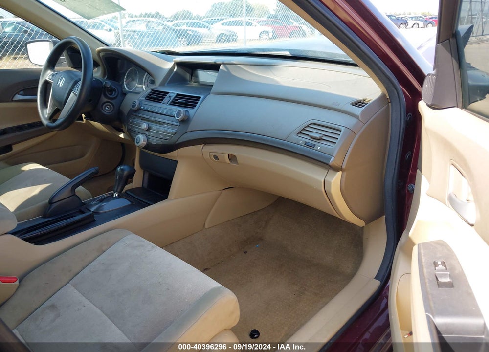 2010 HONDA ACCORD 2.4 LX VIN: 1HGCP2F38AA117540