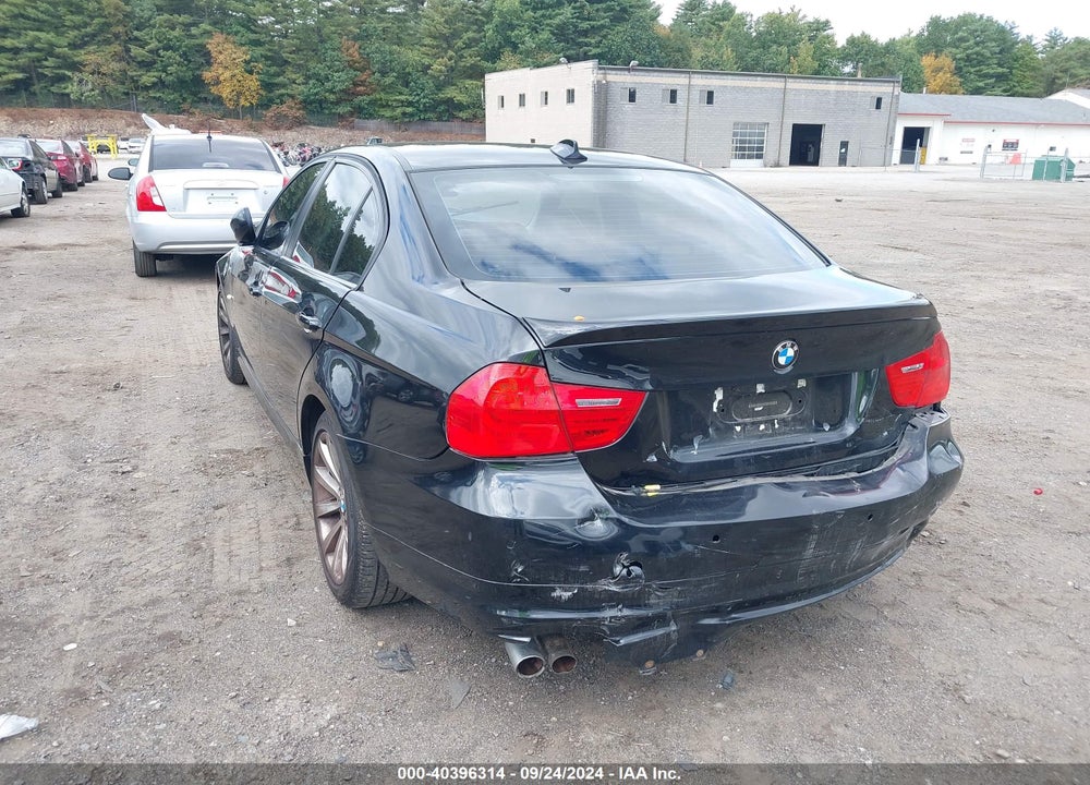 2011 BMW 328I XDRIVE VIN: WBAPK7G56BNN70235