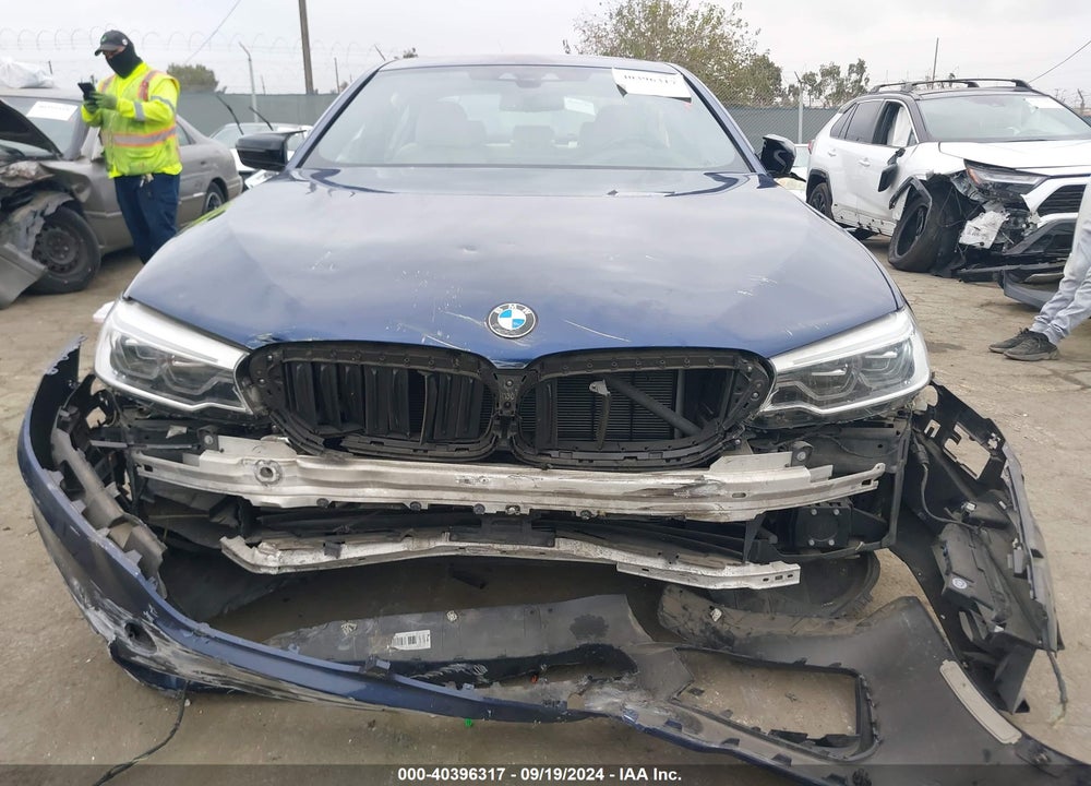 2019 BMW 530E IPERFORMANCE VIN: WBAJA9C5XKB392843