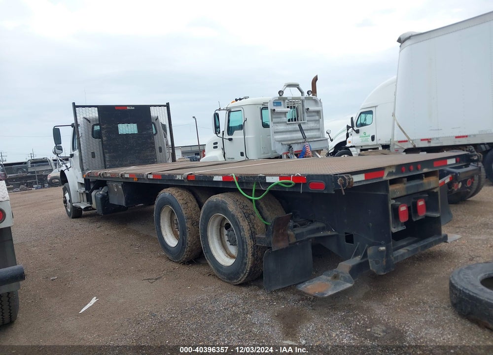 2017 FREIGHTLINER M2 106 VIN: 1FVHCYCY9HHJB0990