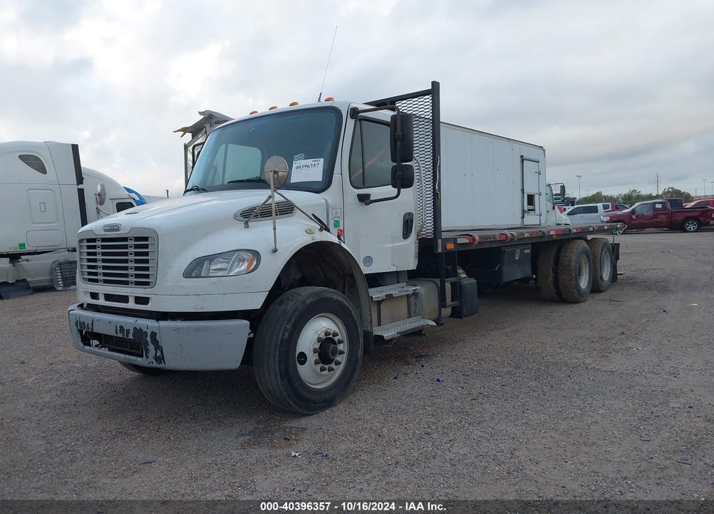 2017 FREIGHTLINER M2 106 VIN: 1FVHCYCY9HHJB0990