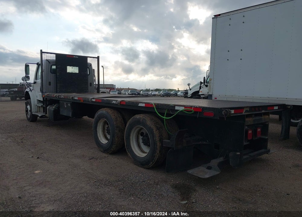2017 FREIGHTLINER M2 106 VIN: 1FVHCYCY9HHJB0990