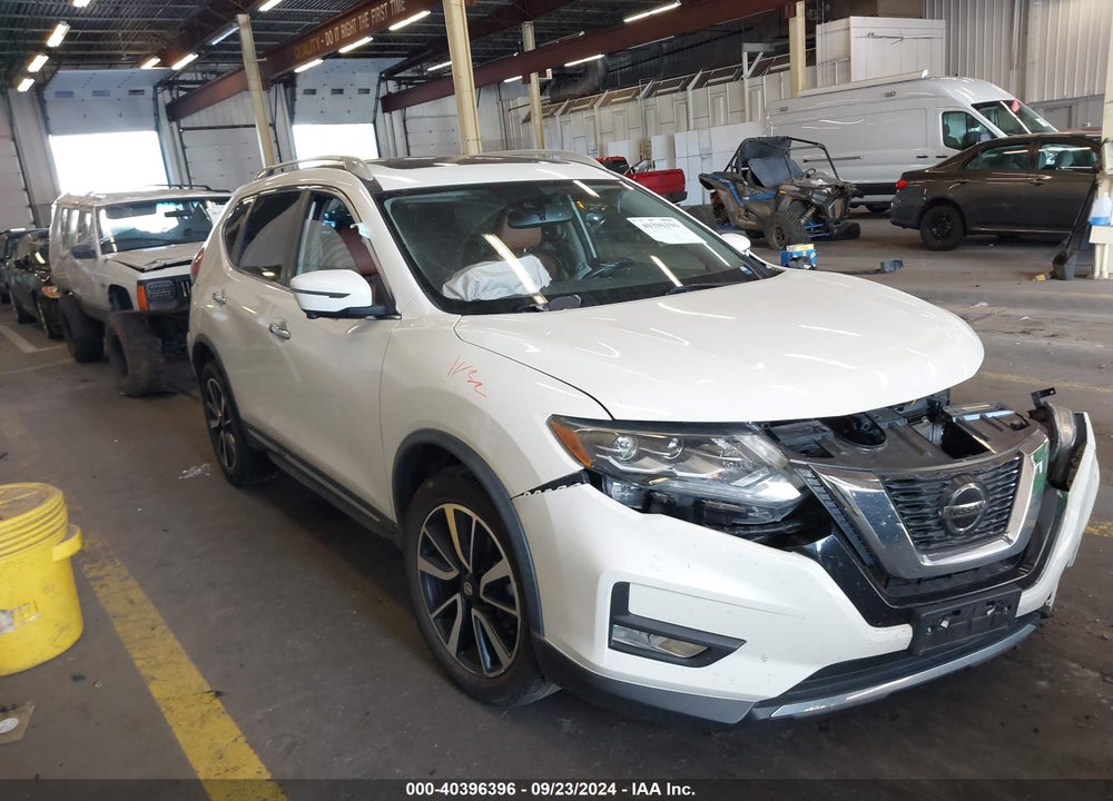 2018 NISSAN ROGUE SL VIN: JN8AT2MV1JW324803