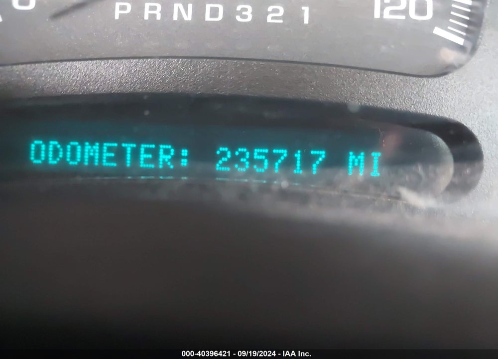 2004 CHEVROLET TAHOE Z71 VIN: 1GNEK13Z94R262091