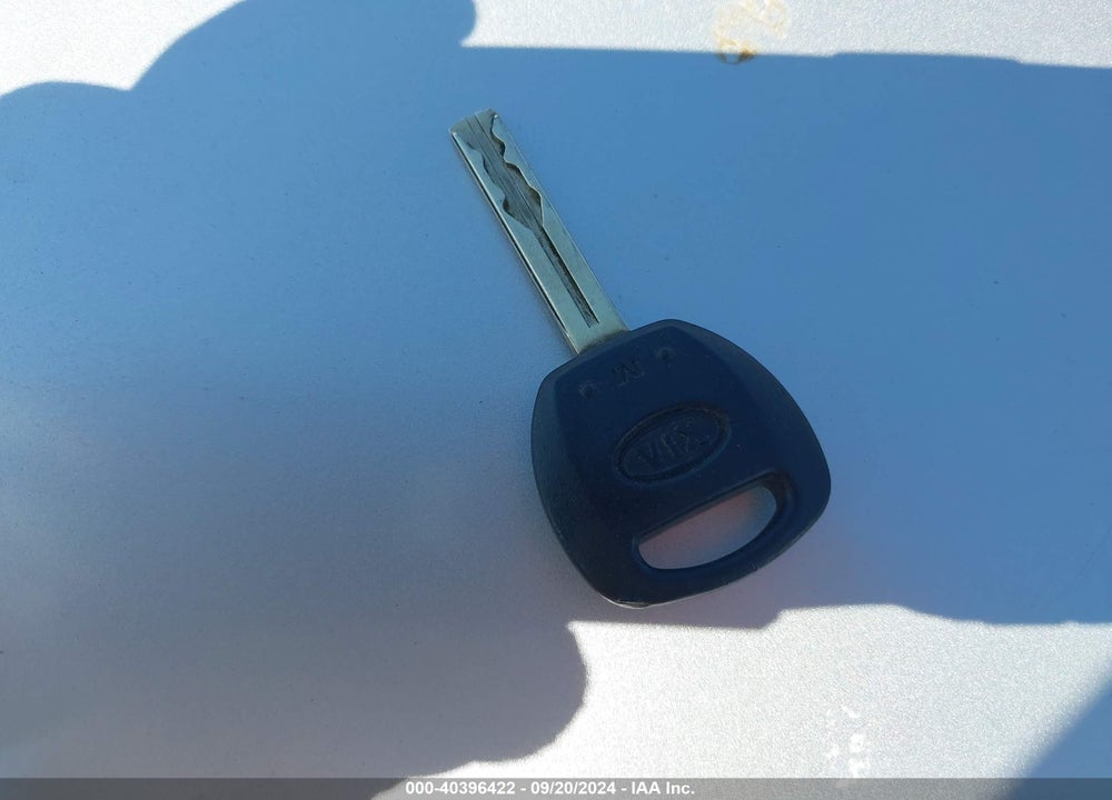 2009 KIA BORREGO LX VIN: KNDJJ741995026609