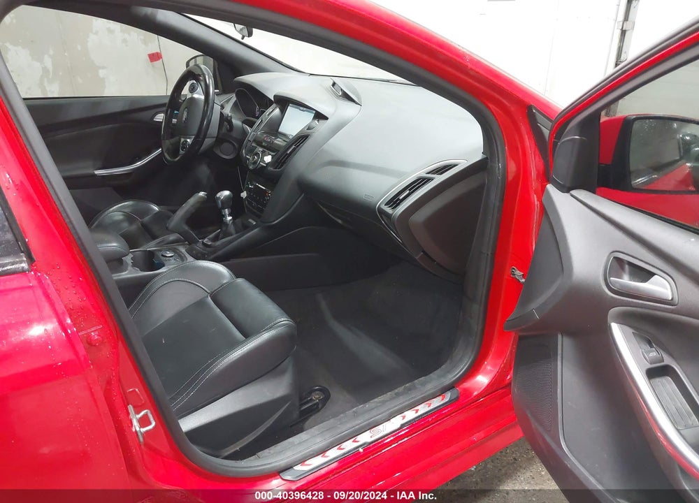 2014 FORD FOCUS ST VIN: 1FADP3L90EL378209