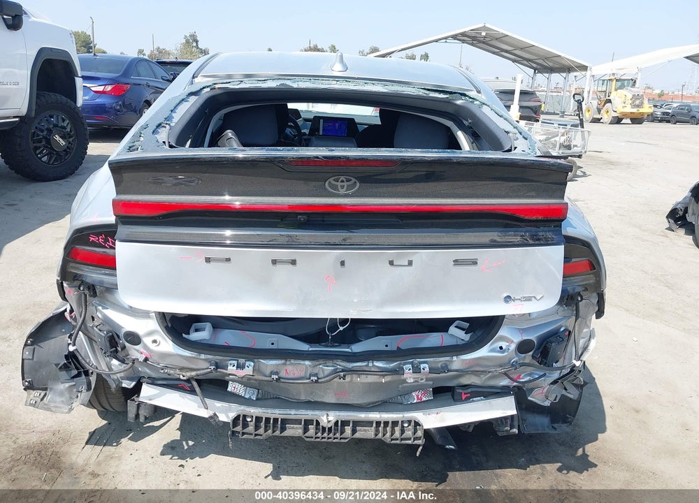 2024 TOYOTA PRIUS LE VIN: JTDACAAU0R3027455