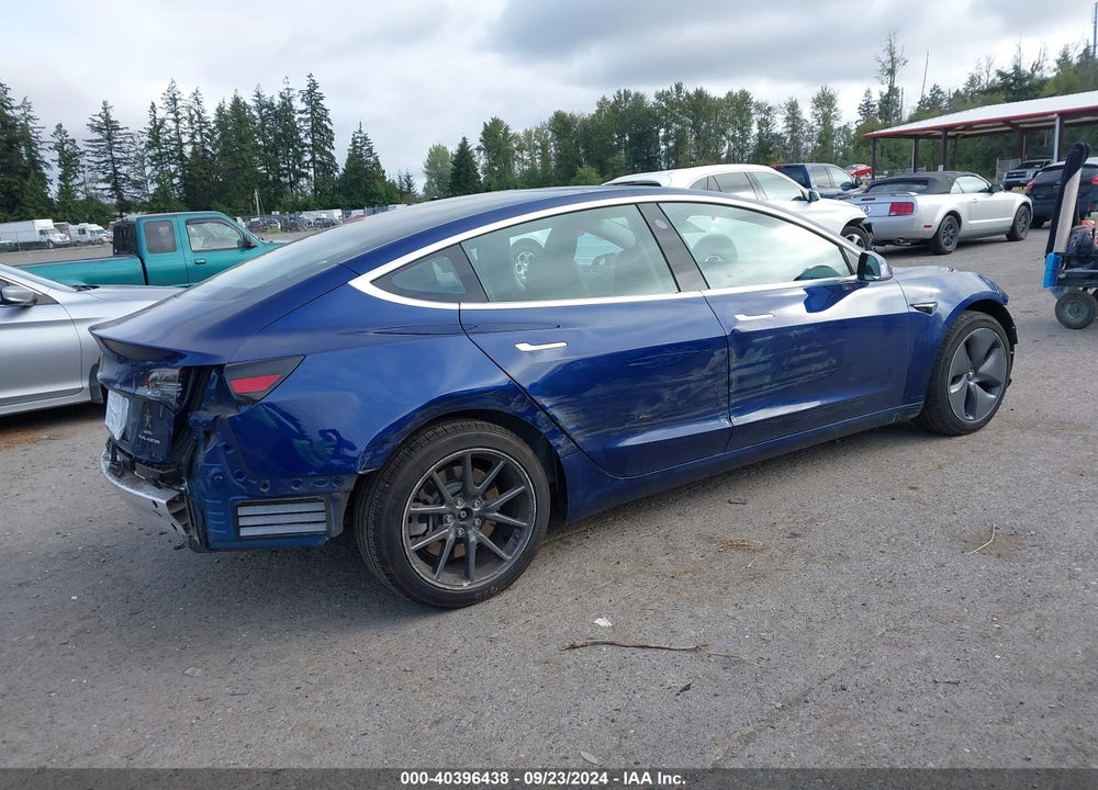 2019 TESLA MODEL 3 LONG RANGE/PERFORMANCE VIN: 5YJ3E1EB3KF433122