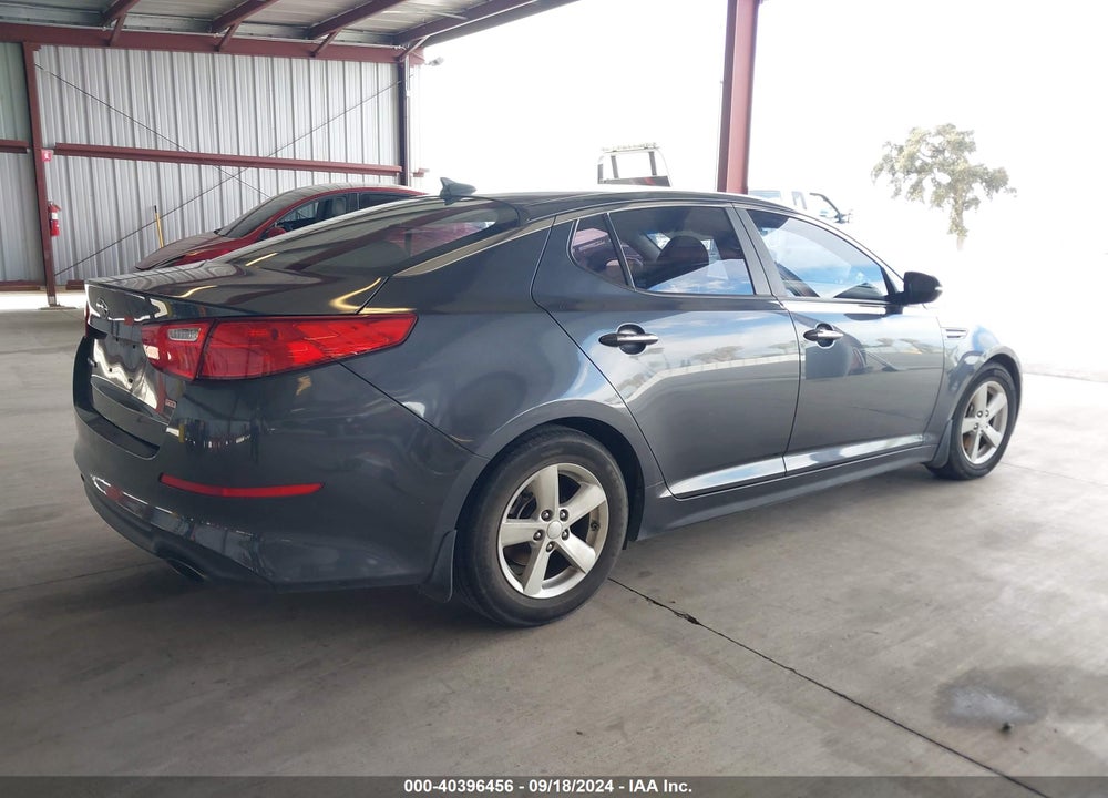2015 KIA OPTIMA LX VIN: KNAGM4A75F5645306