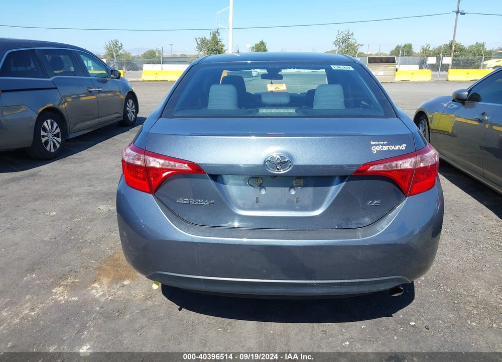 2019 TOYOTA COROLLA LE VIN: 2T1BURHE5KC238985