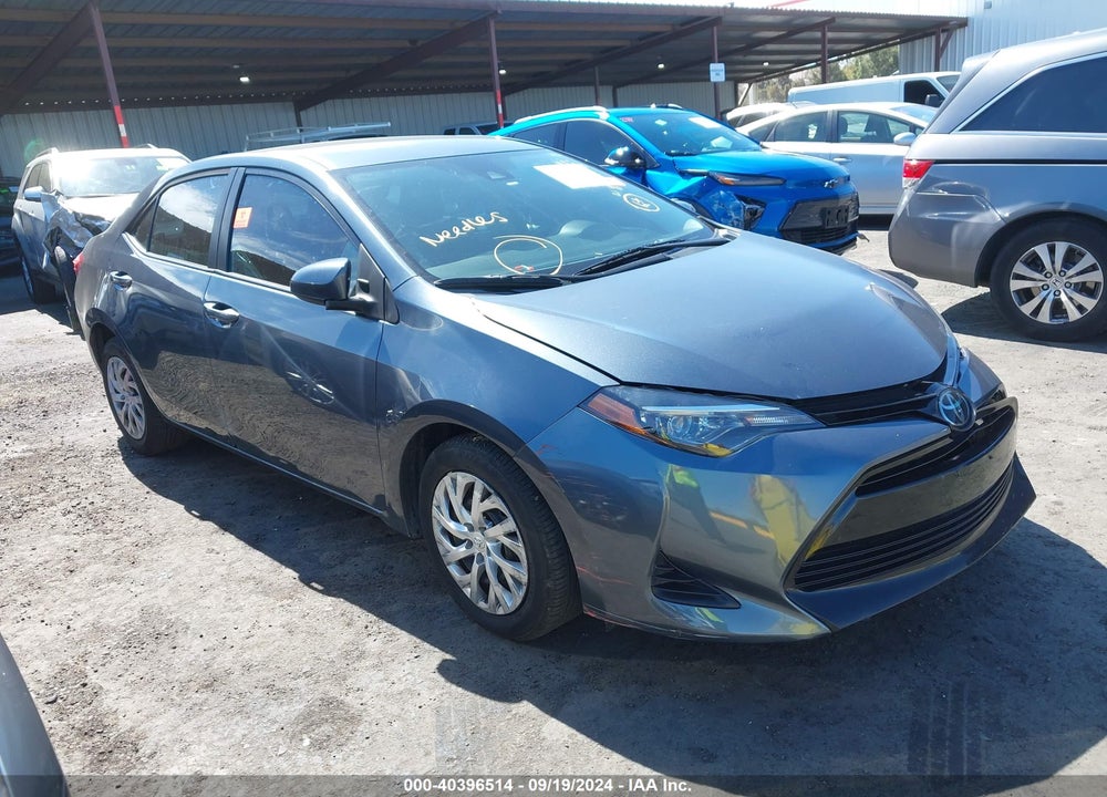 2019 TOYOTA COROLLA LE VIN: 2T1BURHE5KC238985