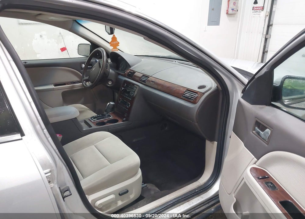 2009 FORD TAURUS SEL VIN: 1FAHP27W29G126066