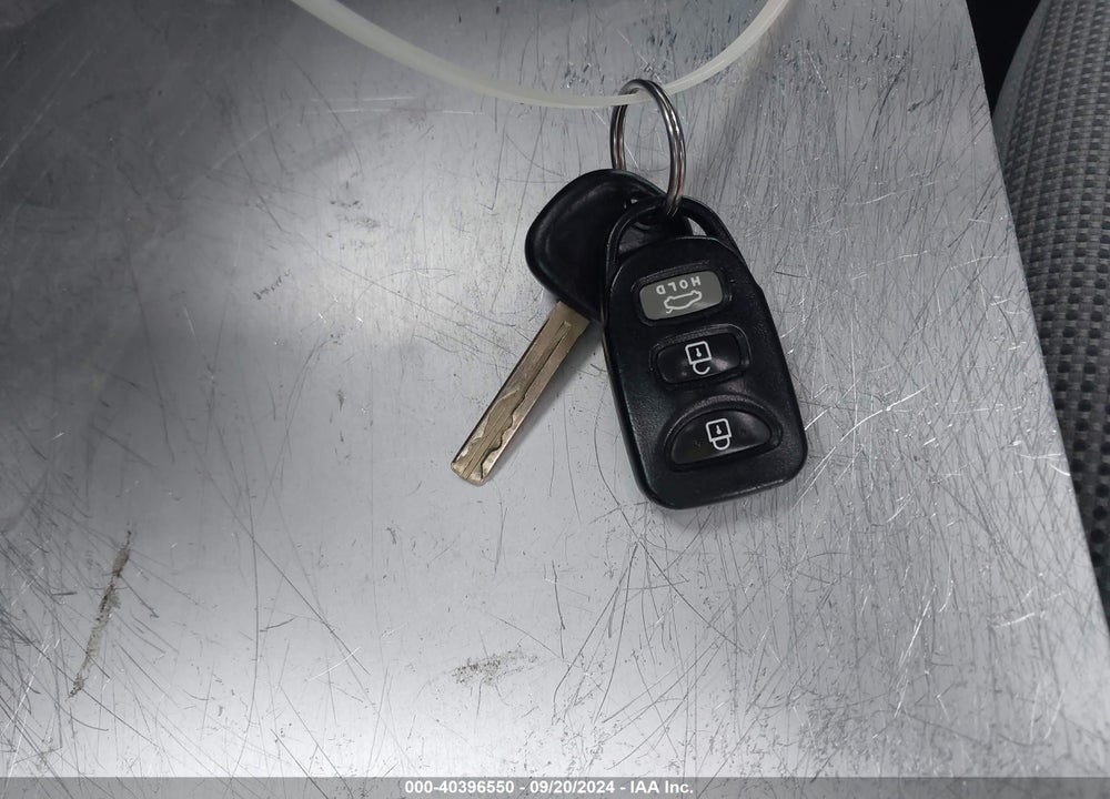 2011 HYUNDAI SONATA GLS VIN: 5NPEB4AC7BH281977