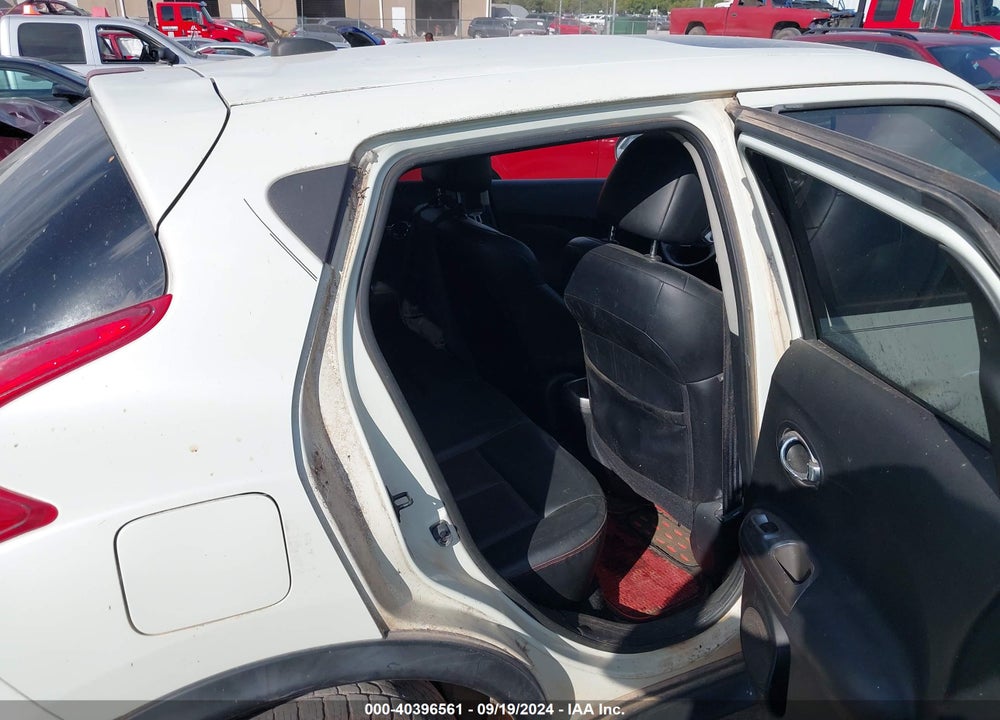 2011 NISSAN JUKE SL VIN: JN8AF5MR2BT023441