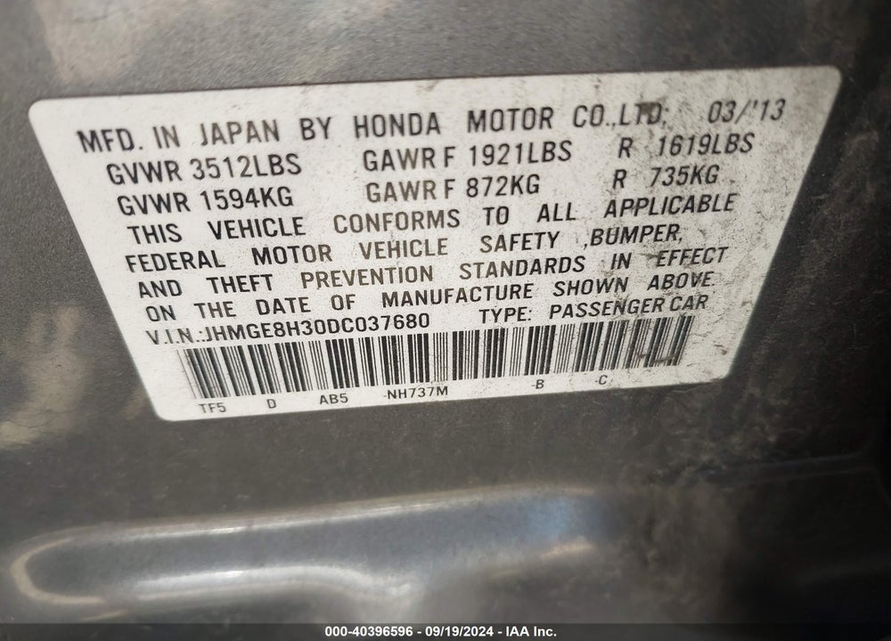 2013 HONDA FIT VIN: JHMGE8H30DC037680