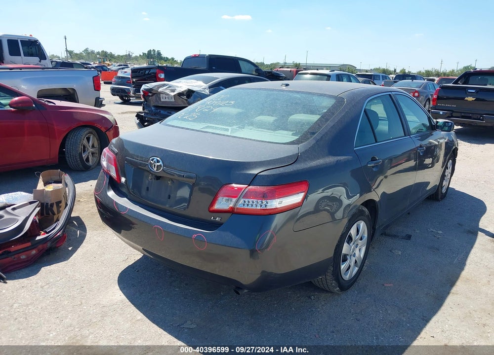 2011 TOYOTA CAMRY LE VIN: 4T1BF3EK5BU650193